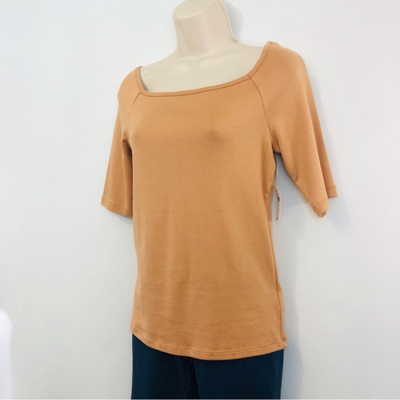 NWT Gap Modern T Carmel Tan - Picture 4 of 16